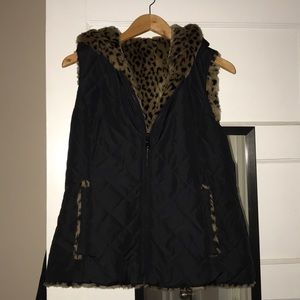 Cute reversible vest 🌸